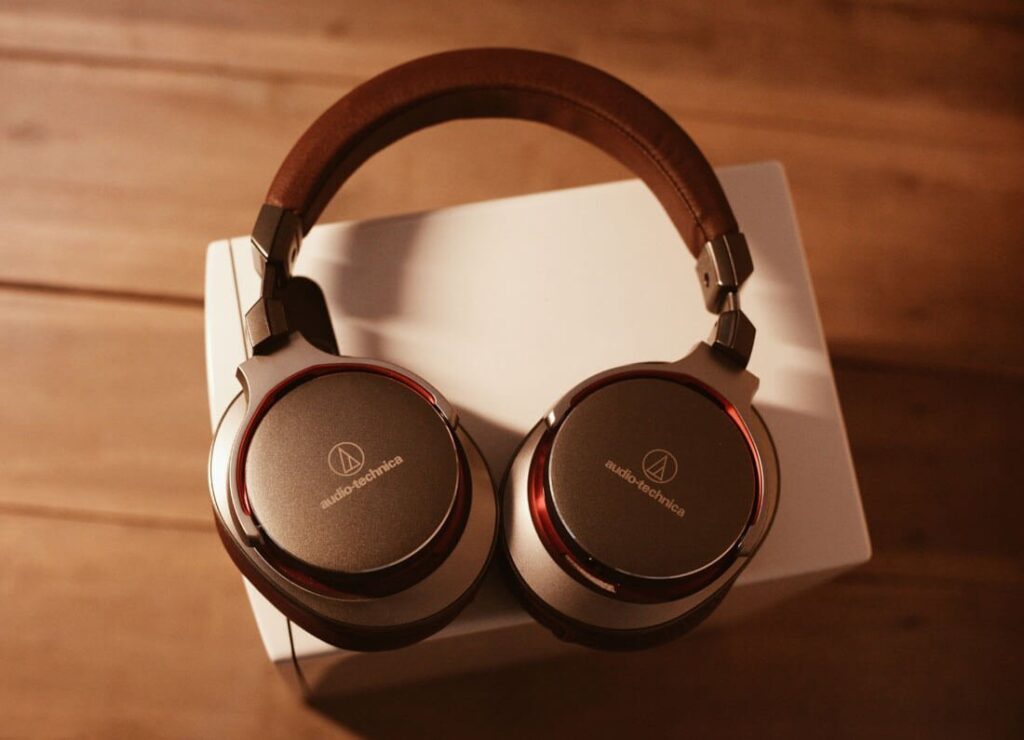 Happiness is not a state to arrive at, but a manner of travelling headphones-dj