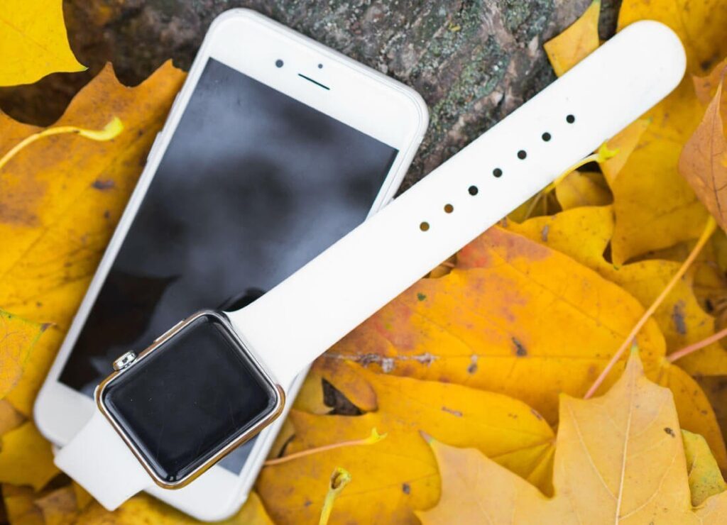 The Pros of Buying a Used/Refurbished iPhone 13 And The Art Of Time Management iphone-watch