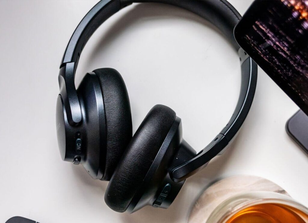 Sick And Tired Of Doing mini headphones The Old Way? Read This motorola-headphones